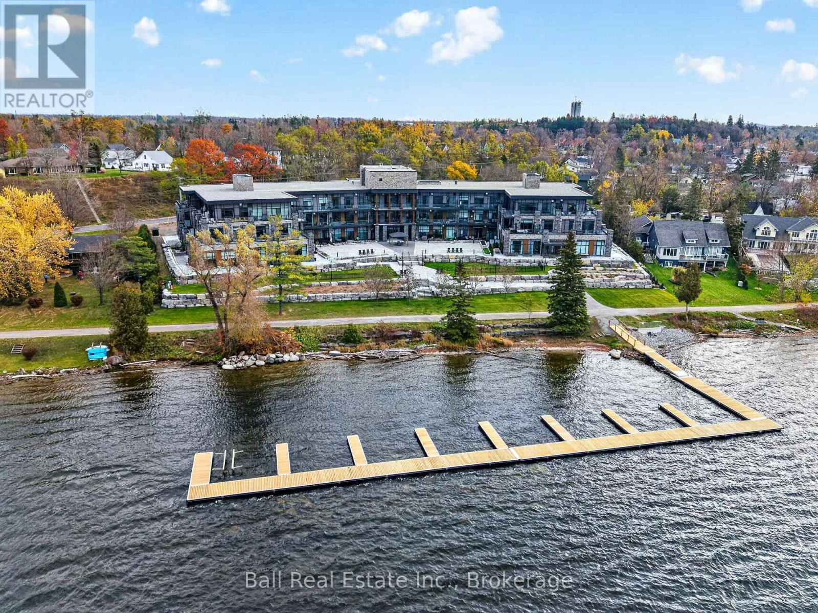 211-99 Louisa Street, Kawartha Lakes, ON, K0M 1N0