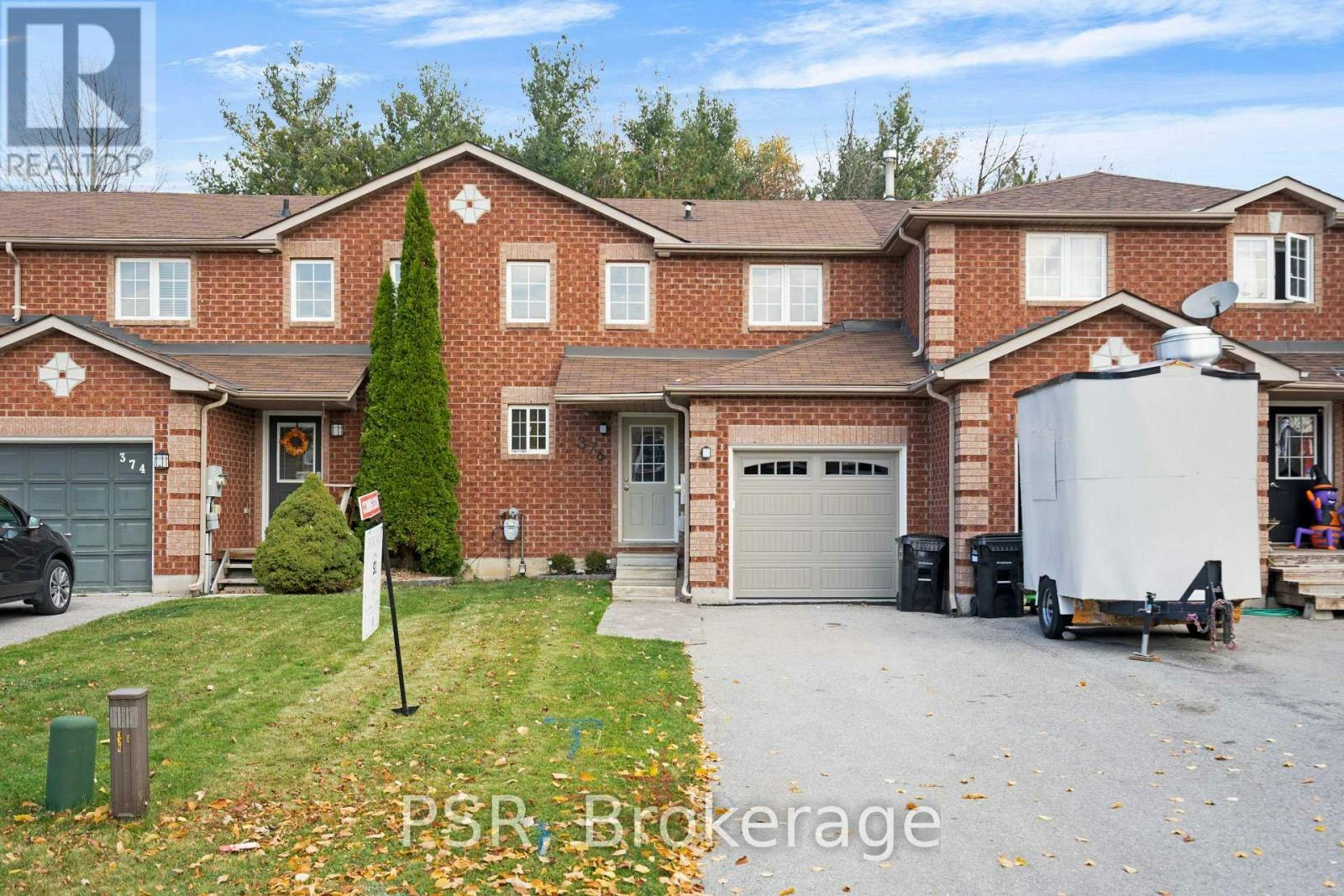 376 Dunsmore Lane, Barrie, ON, L4M 6Z9
