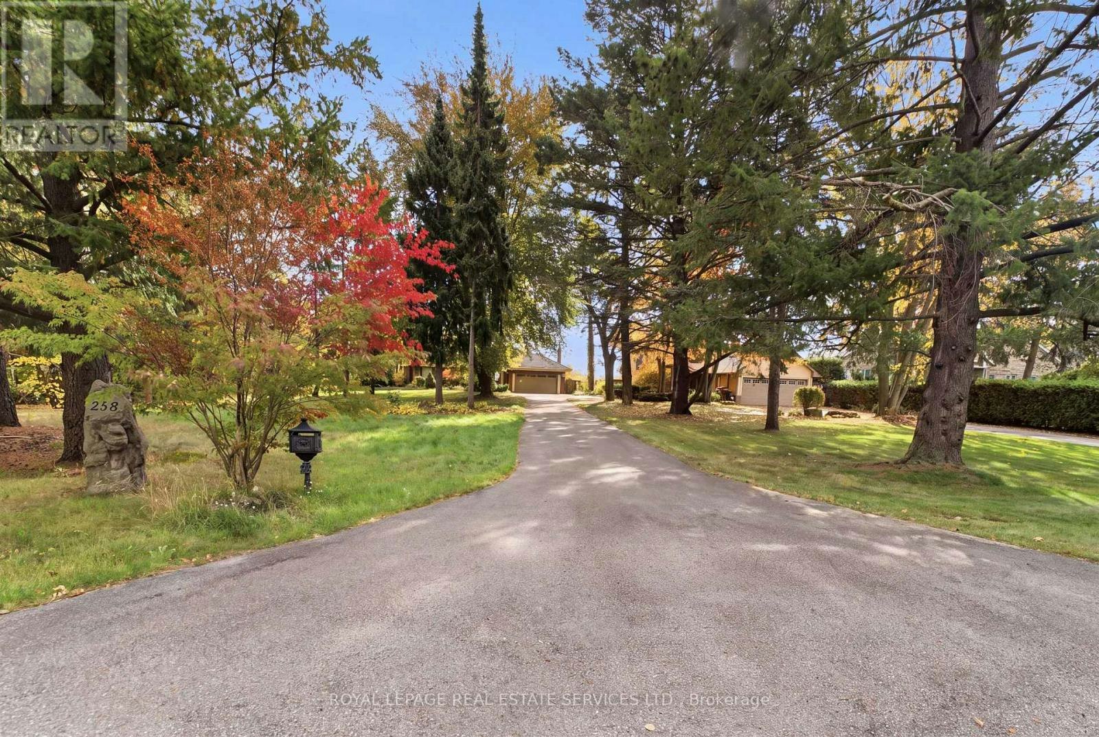 258 Shore Boulevard NORTH, Burlington, ON, L7T 1A4