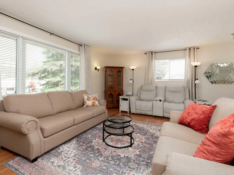 332 1 Avenue NE, Milk River, AB, T0K 1M0 - 4