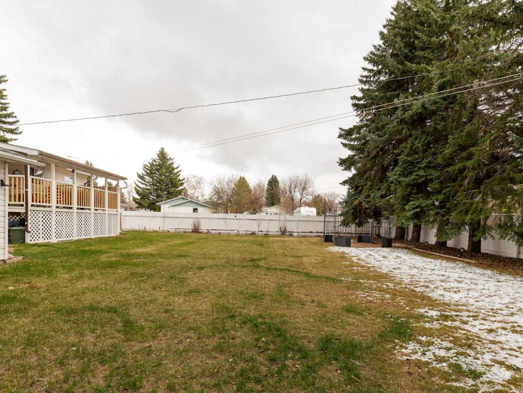 332 1 Avenue NE, Milk River, AB, T0K 1M0 - 32