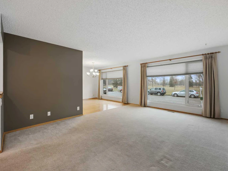 35 Mchugh Road NE, Calgary, AB, T2E 7V2 - 7