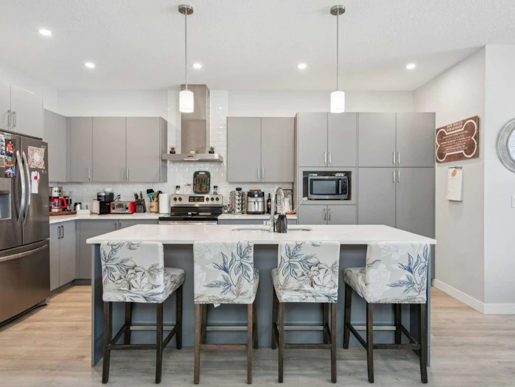 528 South Point Place SW, Airdrie, AB, T4B 5H9 - 5