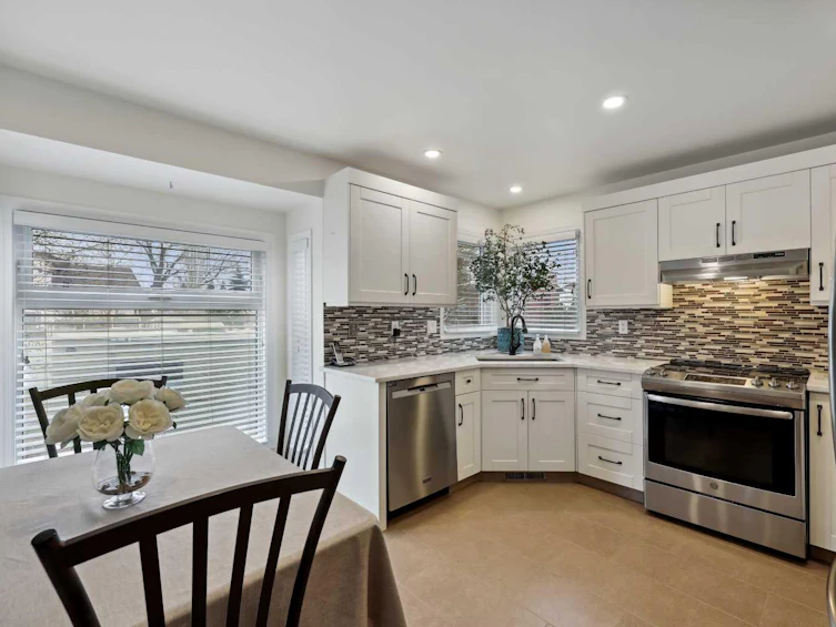 75 Hawkfield Crescent NW, Calgary, AB, T3G 1Z4 - 13