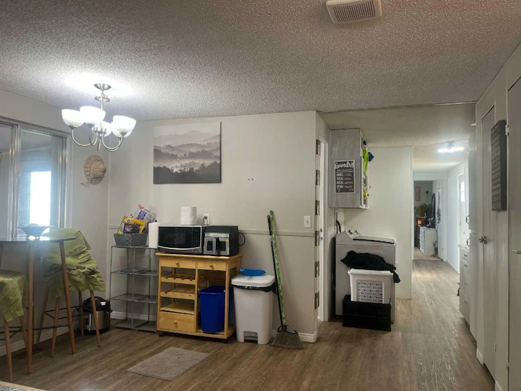 285-2300 13 Street N, Lethbridge, AB, T1H 4E8 - 2