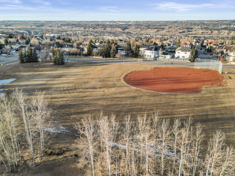 92-7172 Coach Hill Road SW, Calgary, AB, T3H 1C8 - 39