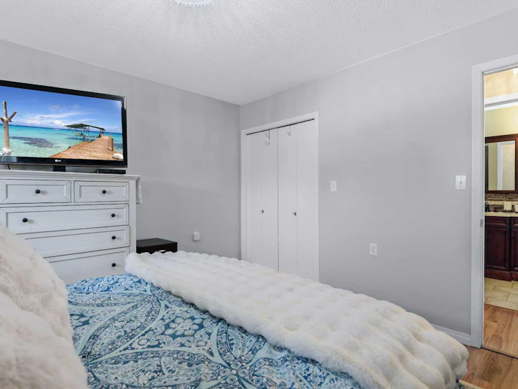 32 Dale Close, Red Deer, AB, T4R 2L5 - 20
