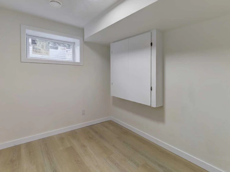 511 34 Avenue NE, Calgary, AB, T2E 2K1 - 27
