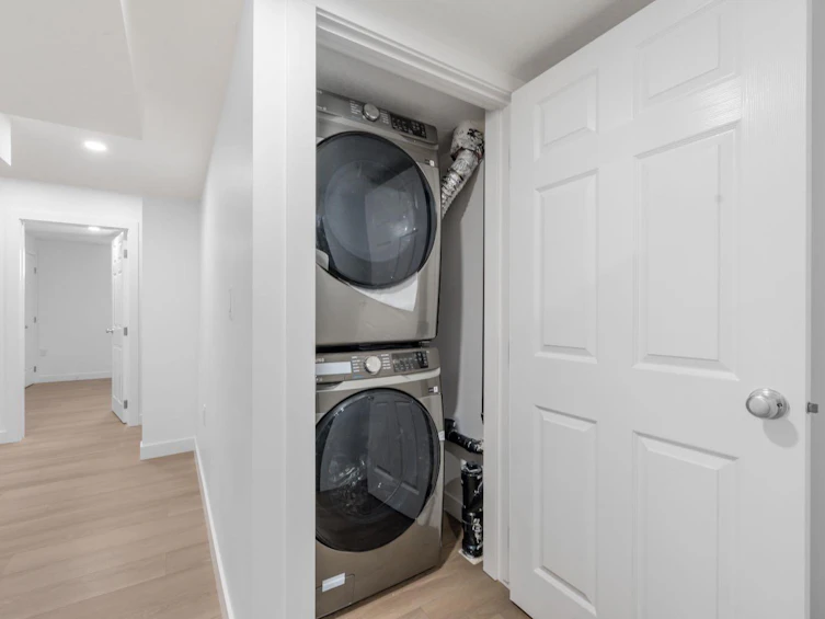 133 Carringvue Park NW, Calgary, AB, T3P 1L1 - 33