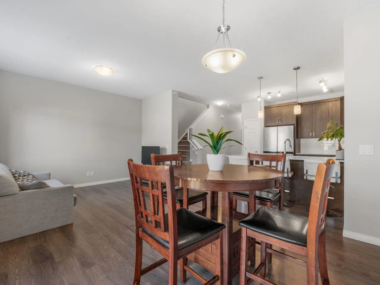 133 Carringvue Park NW, Calgary, AB, T3P 1L1 - 15