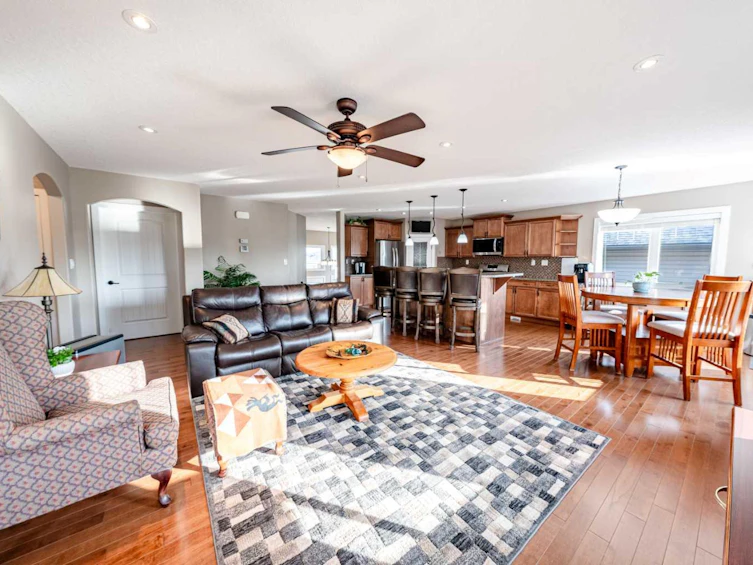 520 Harrison Court, Crossfield, AB, T0M 0S0 - 2