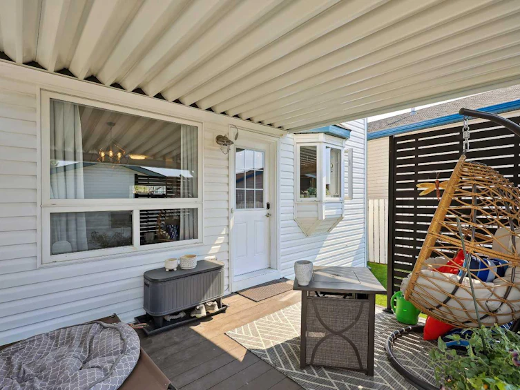 27 Martin Crossing Close NE, Calgary, AB, T3J 3R5 - 34