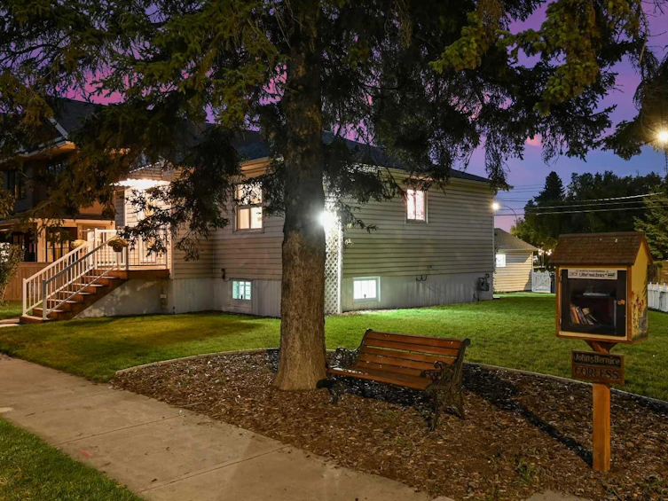 404 11a Street NW, Calgary, AB, T2N 1Y1 - 16