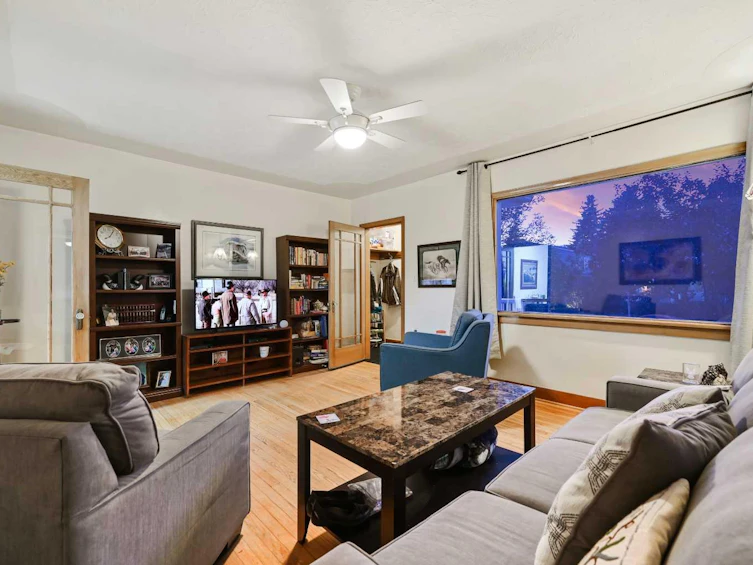 404 11a Street NW, Calgary, AB, T2N 1Y1 - 18