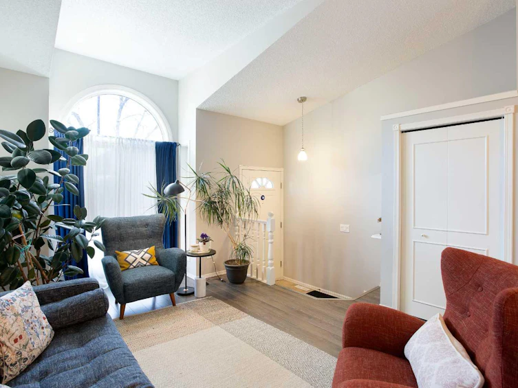 339 Hawkhill Place NW, Calgary, AB, T3G 3H7 - 6