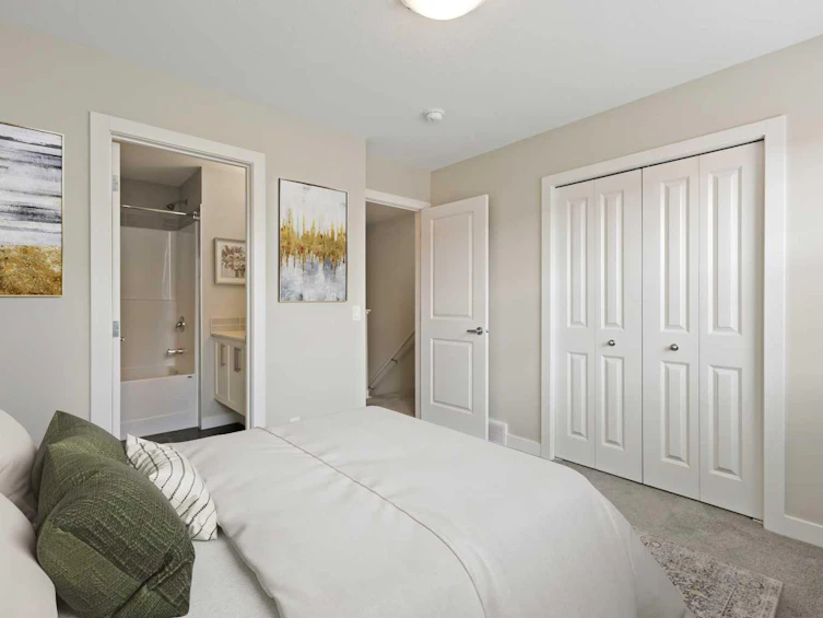10 Legacy Path SE, Calgary, AB, T2X 4H9 - 18