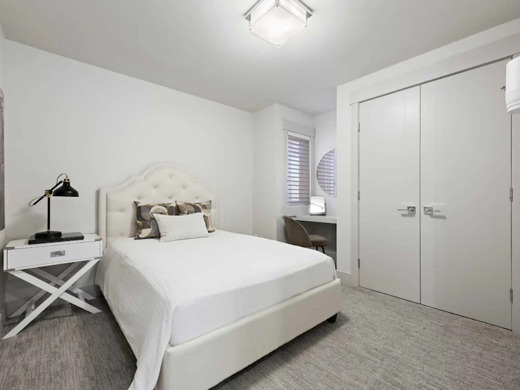 805 19 Avenue NW, Calgary, AB, T2M 0Z4 - 39