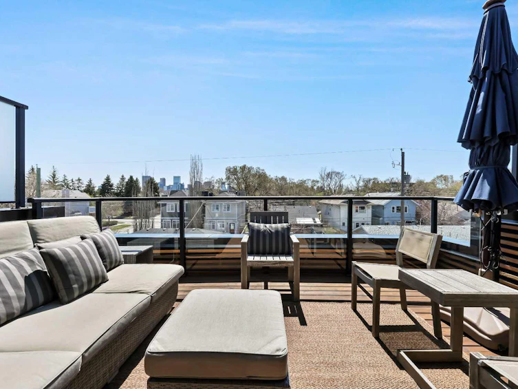805 19 Avenue NW, Calgary, AB, T2M 0Z4 - 5