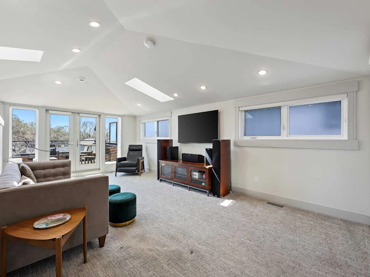 805 19 Avenue NW, Calgary, AB, T2M 0Z4 - 28