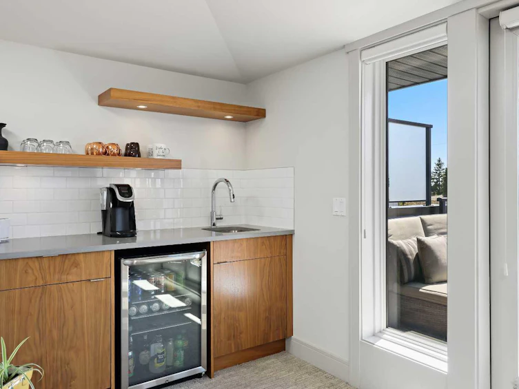 805 19 Avenue NW, Calgary, AB, T2M 0Z4 - 30