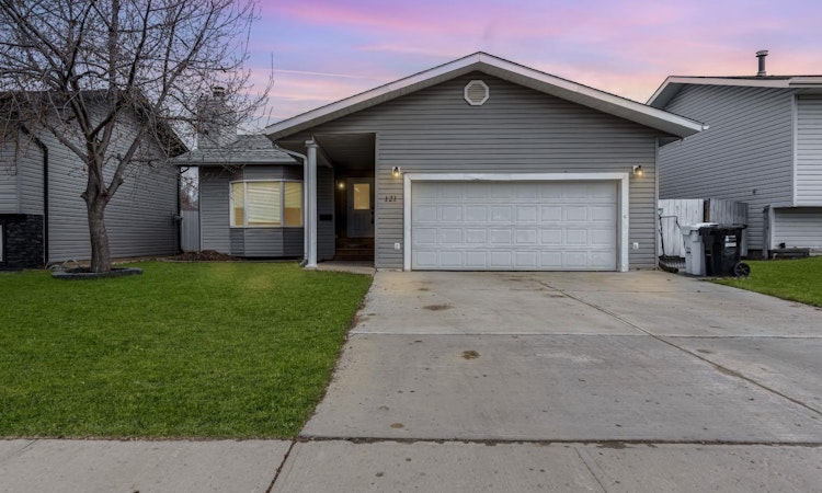 121 Cowley Bay