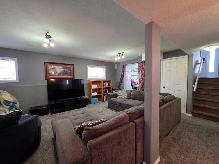 43 Mt Blakiston Road W, Lethbridge, AB, T1K 6P9 - 34