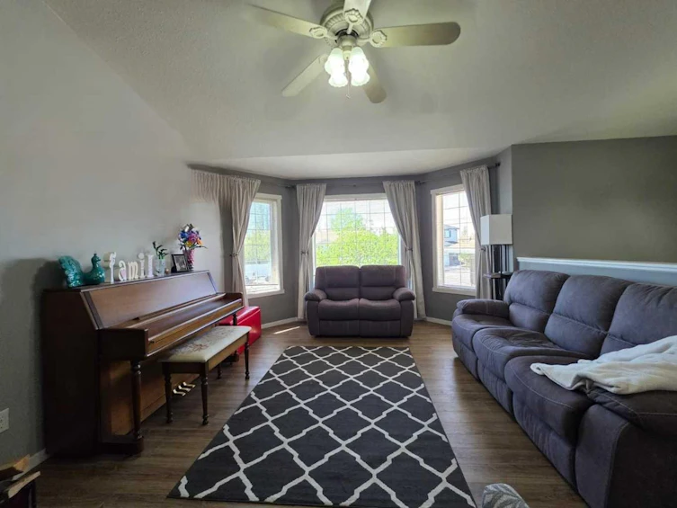 43 Mt Blakiston Road W, Lethbridge, AB, T1K 6P9 - 17