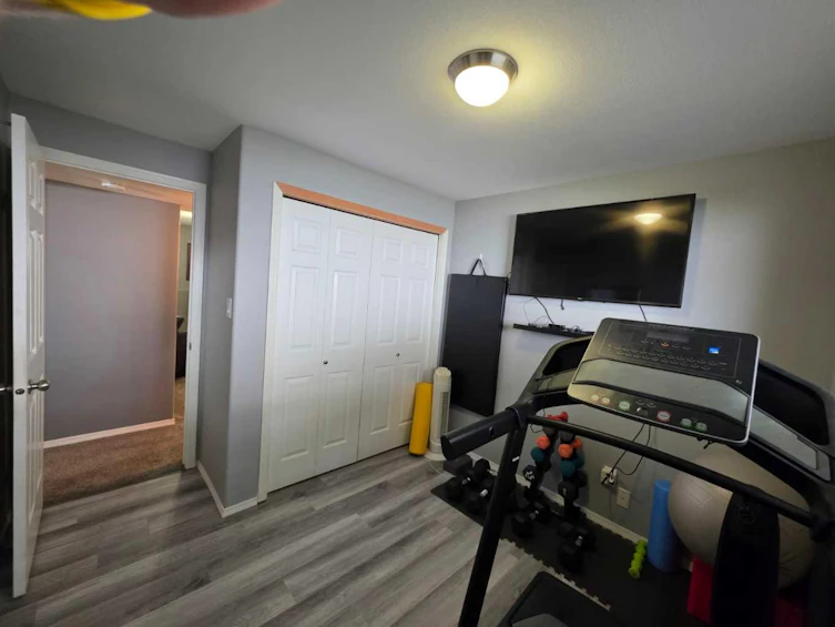 43 Mt Blakiston Road W, Lethbridge, AB, T1K 6P9 - 41