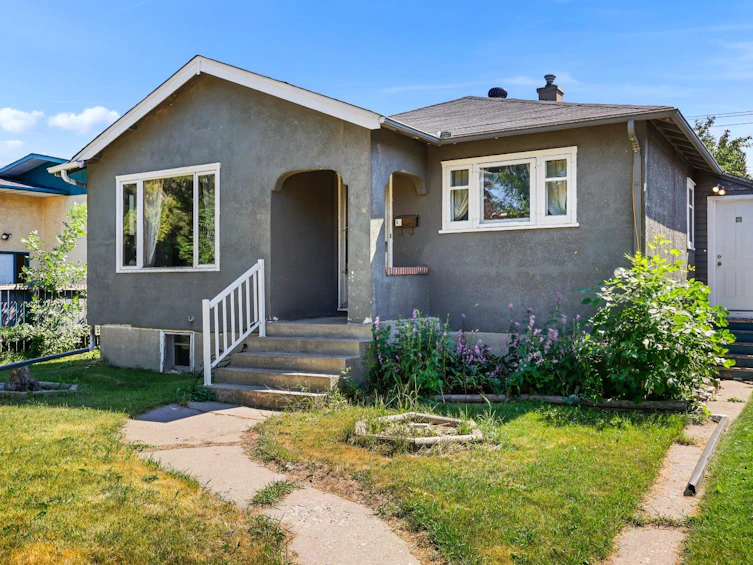 435 14 Avenue NE, Calgary, AB, T2E 1E6 - 3