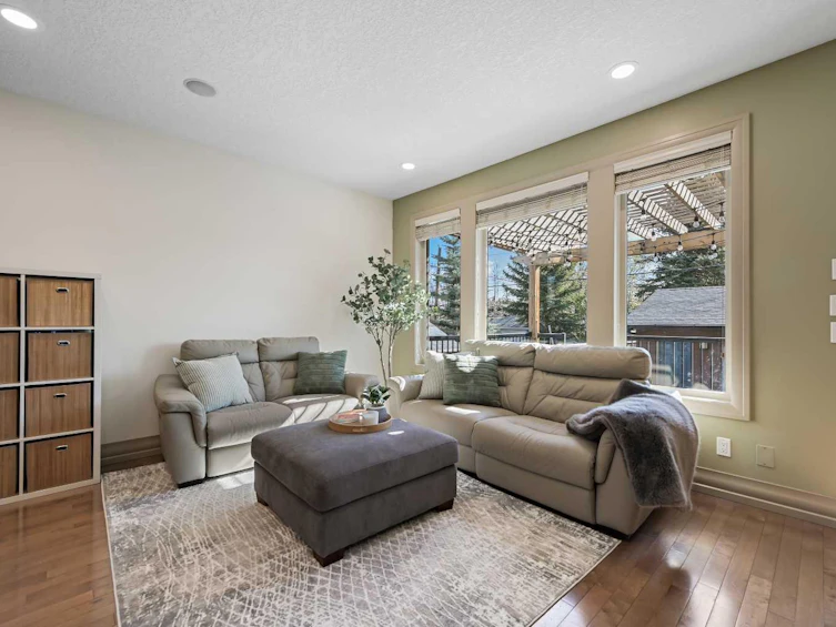 4014 1 Street NW, Calgary, AB, T2K 0X1 - 7