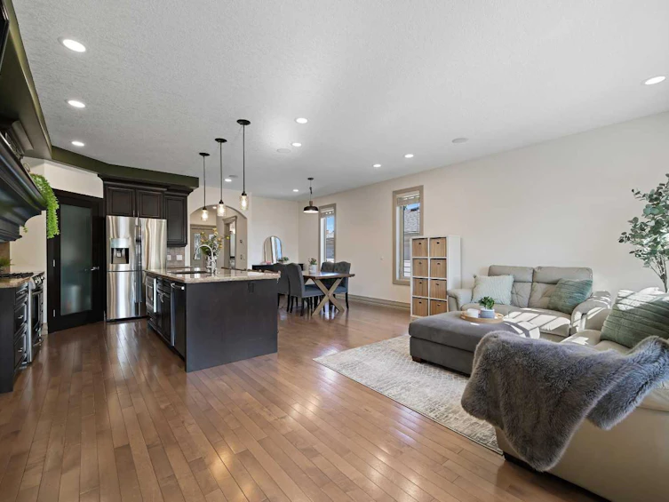 4014 1 Street NW, Calgary, AB, T2K 0X1 - 10