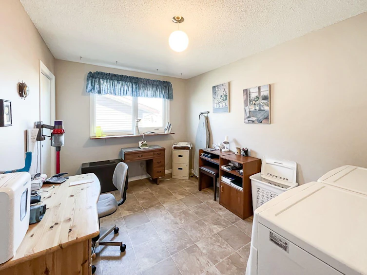 128 3 Avenue SE, Falher, AB, T0H 1M0 - 14