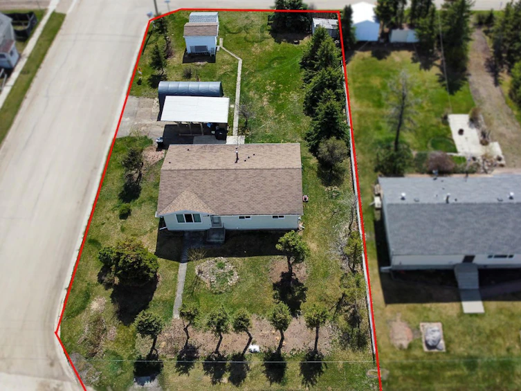5403 Gravel Avenue, Smoky River M.D., AB, T0H 1M0 - 23