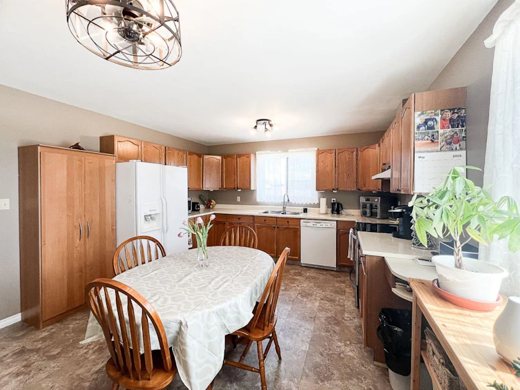 5403 Gravel Avenue, Smoky River M.D., AB, T0H 1M0 - 3