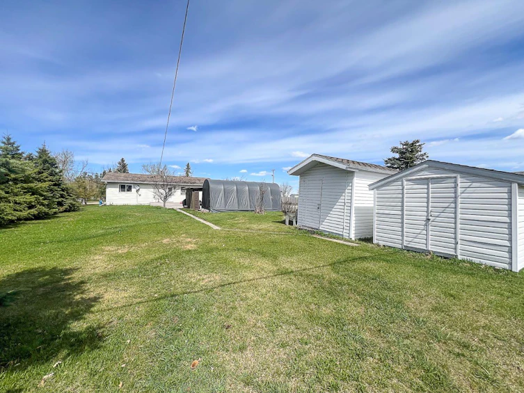 5403 Gravel Avenue, Smoky River M.D., AB, T0H 1M0 - 18