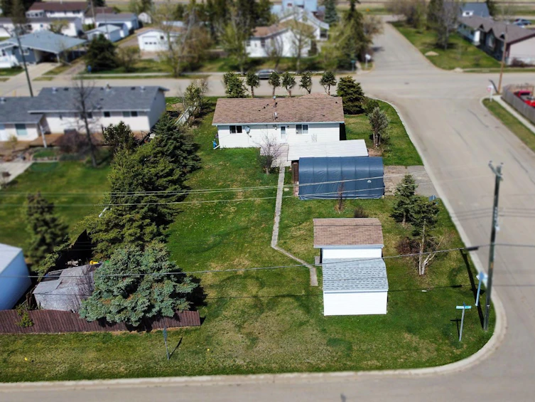5403 Gravel Avenue, Smoky River M.D., AB, T0H 1M0 - 22
