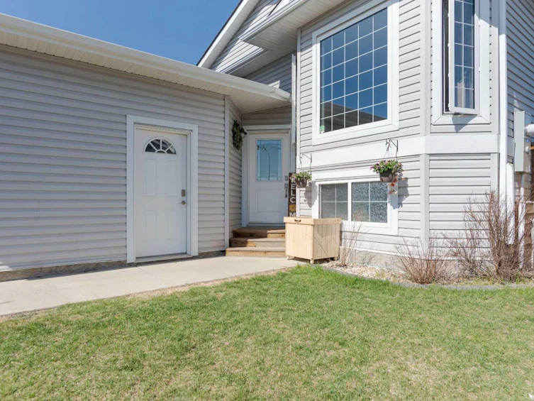132 Beacon Hill Place, Fort Mcmurray, AB, T9H 2S3 - 4