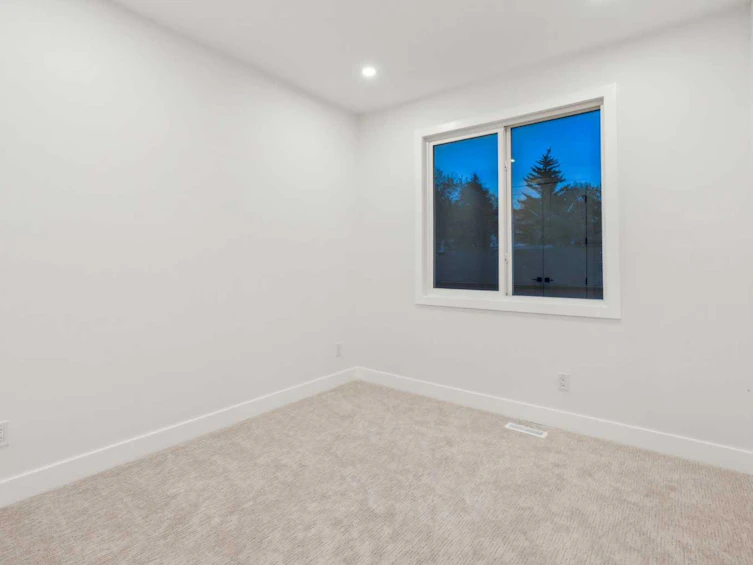 5028 20 Avenue NW, Calgary, AB, T3B 0V7 - 27
