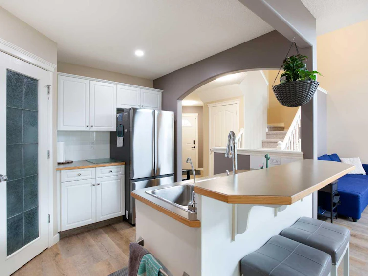 90 Royal Birch Gardens NW, Calgary, AB, T3G 5H9 - 4