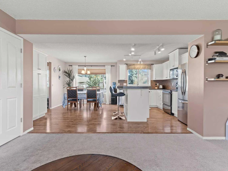 116 Prestwick Point SE, Calgary, AB, T2Z 4K7 - 11
