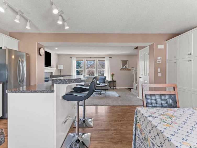 116 Prestwick Point SE, Calgary, AB, T2Z 4K7 - 23