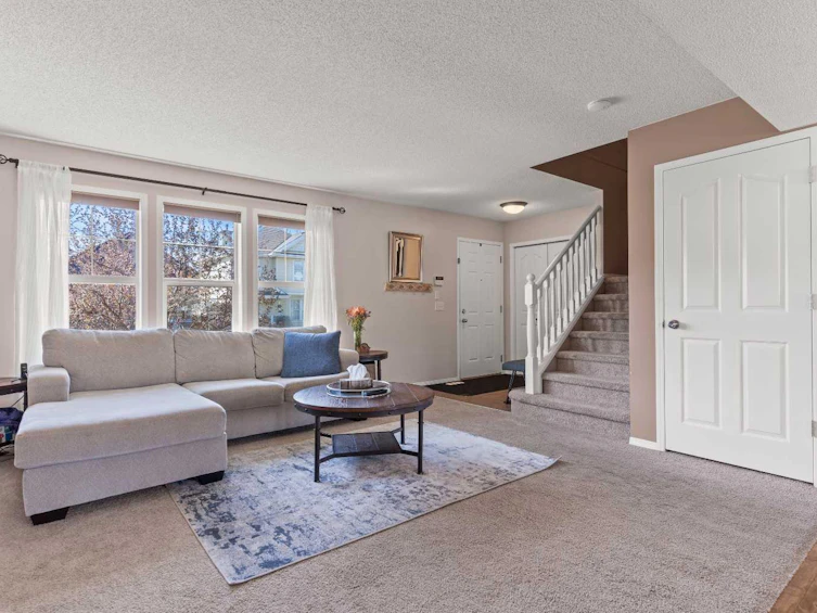 116 Prestwick Point SE, Calgary, AB, T2Z 4K7 - 8