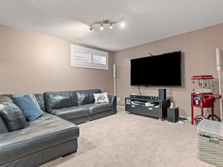 116 Prestwick Point SE, Calgary, AB, T2Z 4K7 - 36