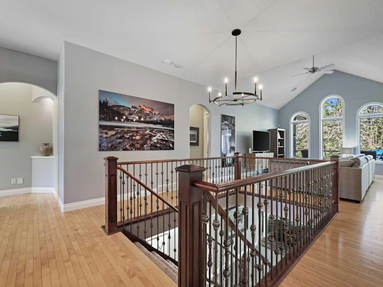 110 Discovery Ridge Boulevard SW, Calgary, AB, T3H 4Y2 - 4
