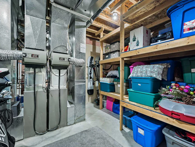 110 Discovery Ridge Boulevard SW, Calgary, AB, T3H 4Y2 - 37