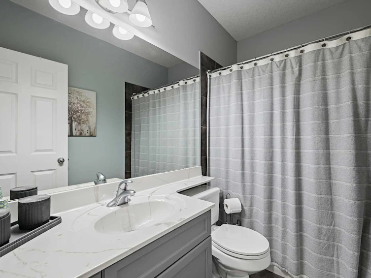 110 Discovery Ridge Boulevard SW, Calgary, AB, T3H 4Y2 - 33