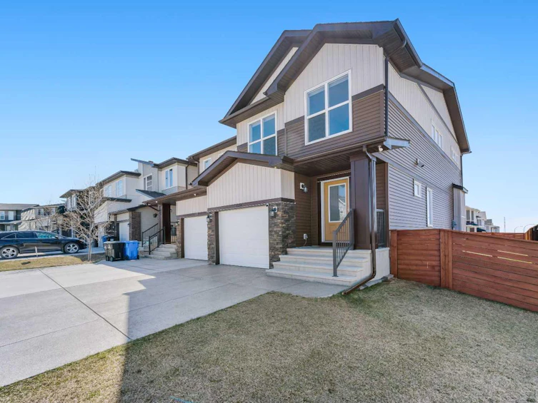 126 Carringvue Park NW, Calgary, AB, T3P 1L1 - 4
