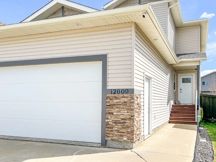 12609 107 Street, Grande Prairie, AB, T8V 2L7 - 3