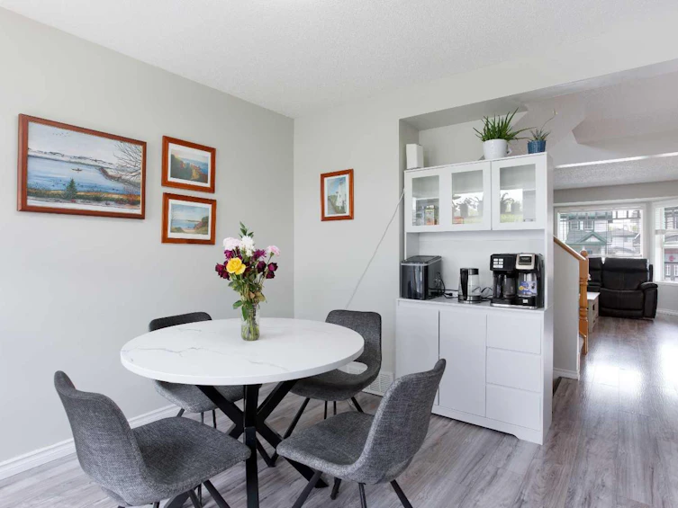 204 Mt Aberdeen Circle SE, Calgary, AB, T2Z 3H3 - 10