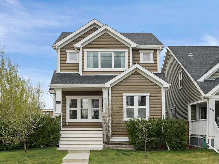 607 River Heights Crescent, Cochrane, AB, T4C 0R9